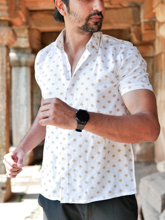 WHITE MOROCCAN